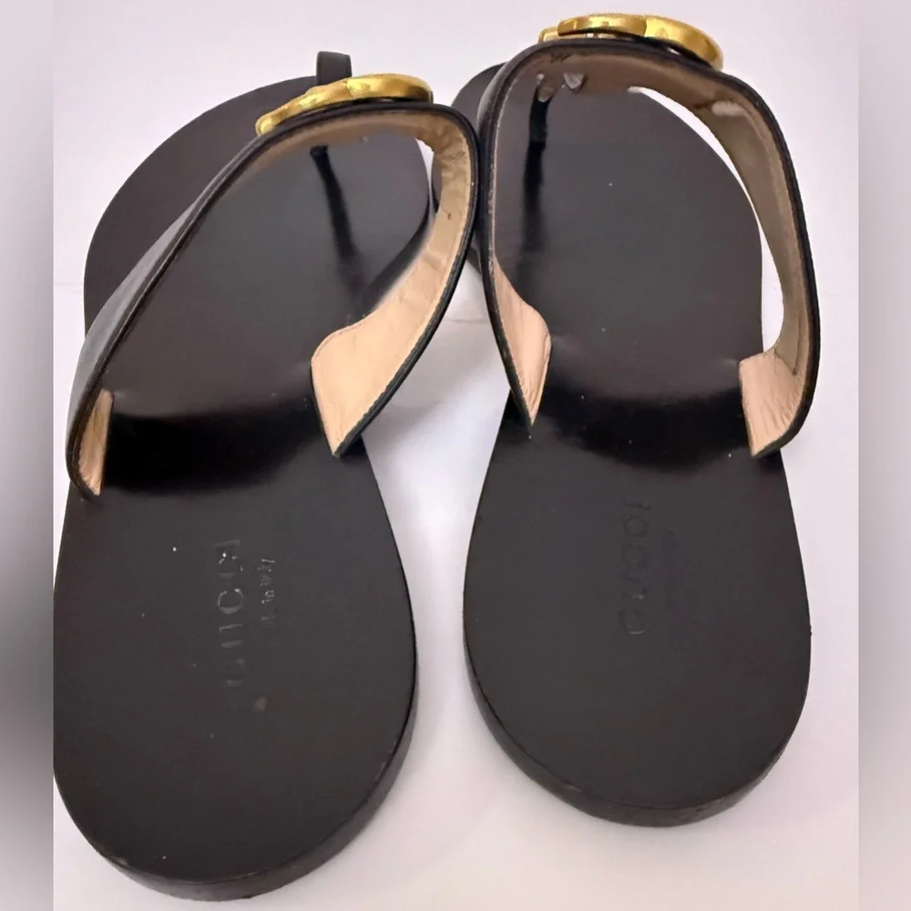 Gucci Black and Gold Sandals - Picture 5 of 16